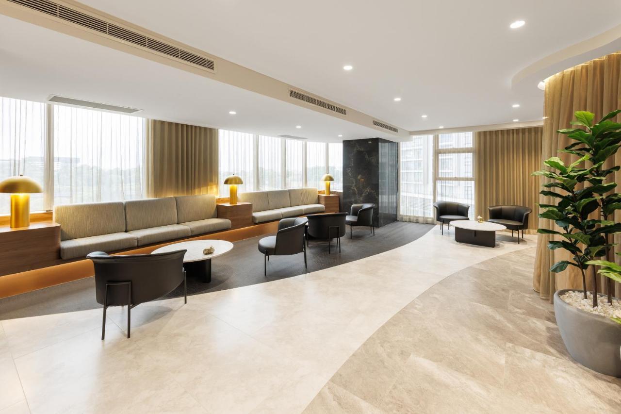 Meriton Suites George Street, Parramatta Сидни Екстериор снимка