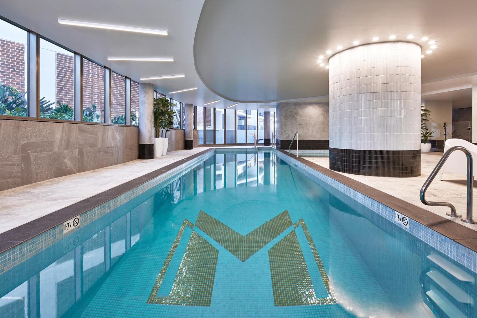 Meriton Suites George Street, Parramatta Сидни Екстериор снимка