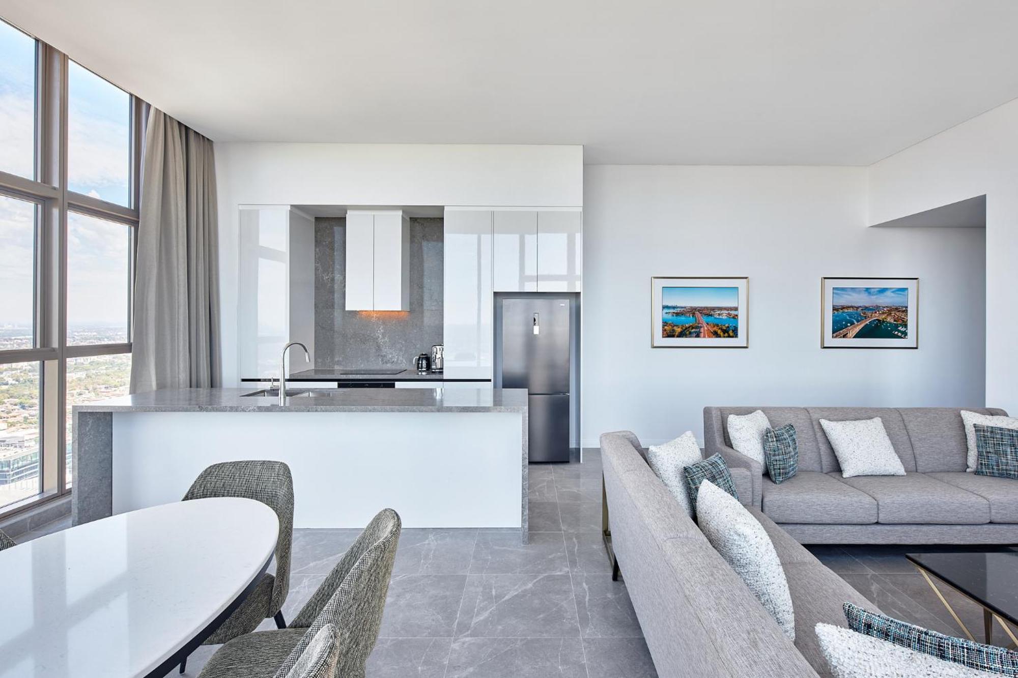 Meriton Suites George Street, Parramatta Сидни Екстериор снимка