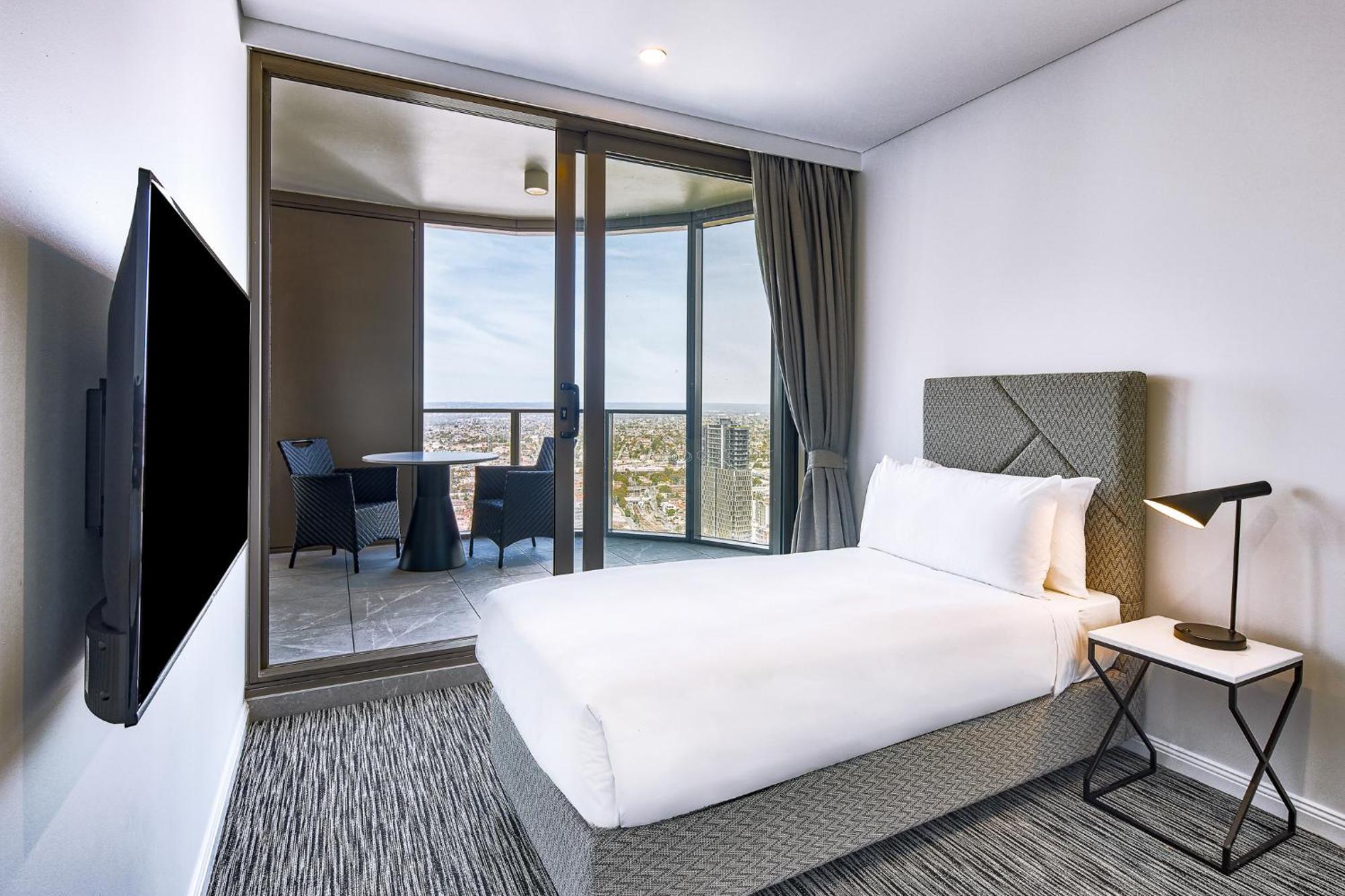 Meriton Suites George Street, Parramatta Сидни Екстериор снимка